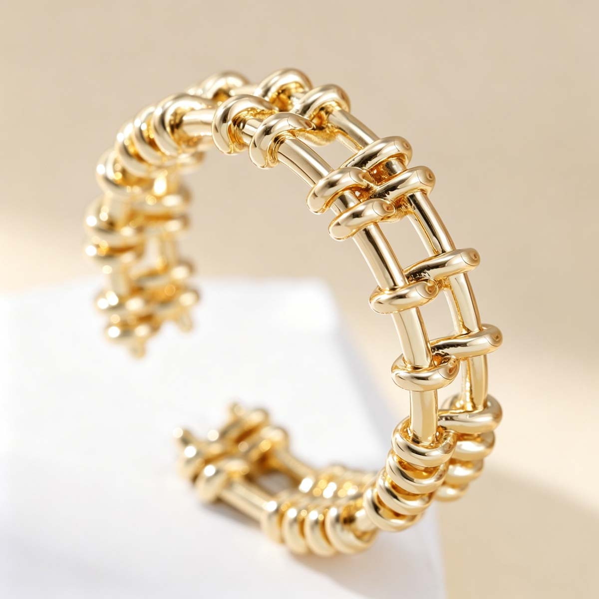 Women's Plated Chain-Link Interlinked Open Ring, Elegant Gift